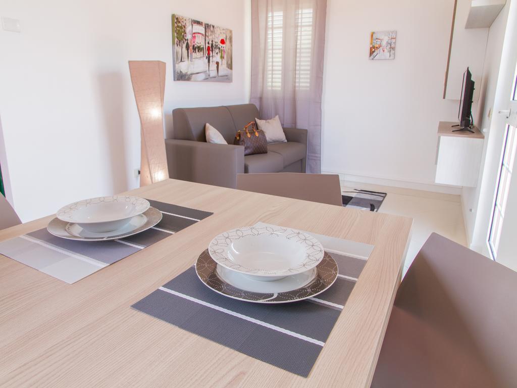 Gelso Bianco Apartments Campofelice Di Roccella Extérieur photo