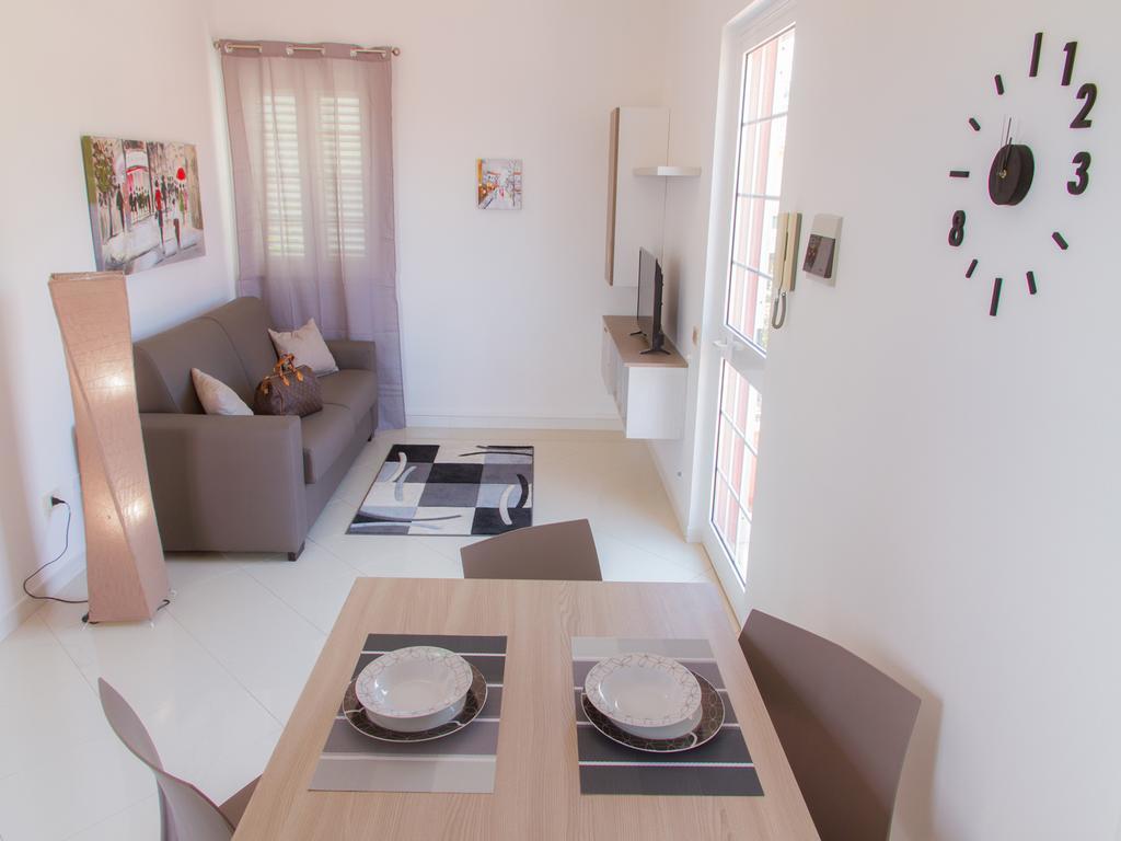 Gelso Bianco Apartments Campofelice Di Roccella Extérieur photo